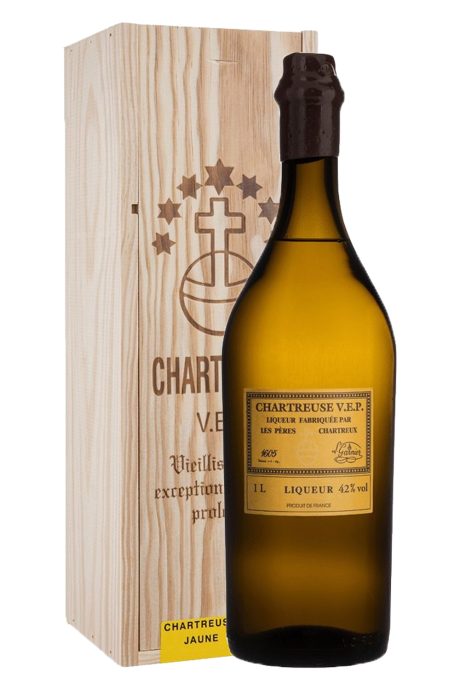 Chartreuse V.E.P. Jaune Cofanetto Legno (Astucciato) - Chartreuse 100cl